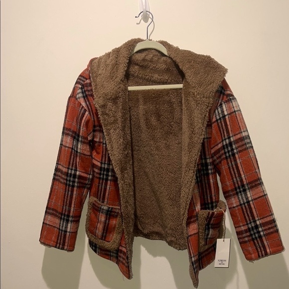 NWT Plaid Faux Fur Lined Women's Jacket Size Small - Picture 8 of 8